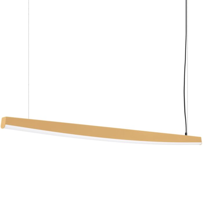 goudkleurige langwerpige hanglamp van 150 cm lang met licht gebogen onderzijde waar LED in geintegreerd is