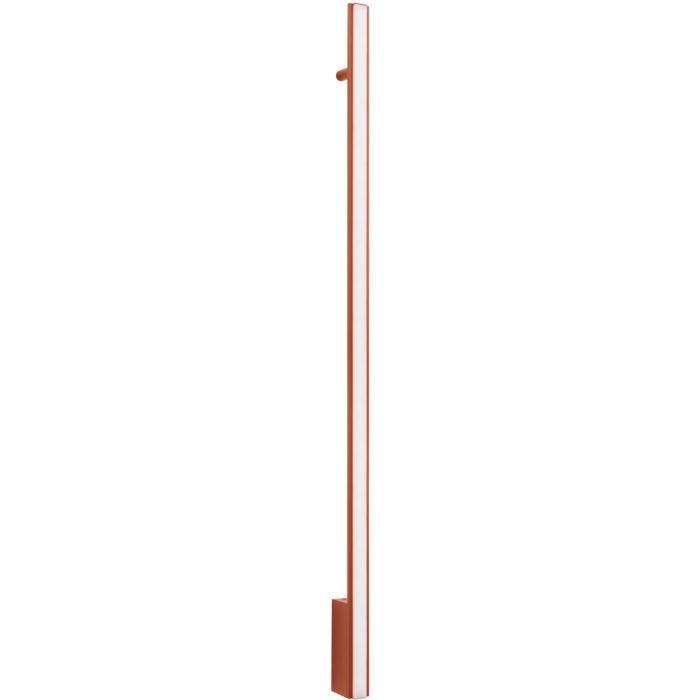 okerrood langwerpige wandlamp Lagom van 119 cm lang met LED unit over de gehele lengte