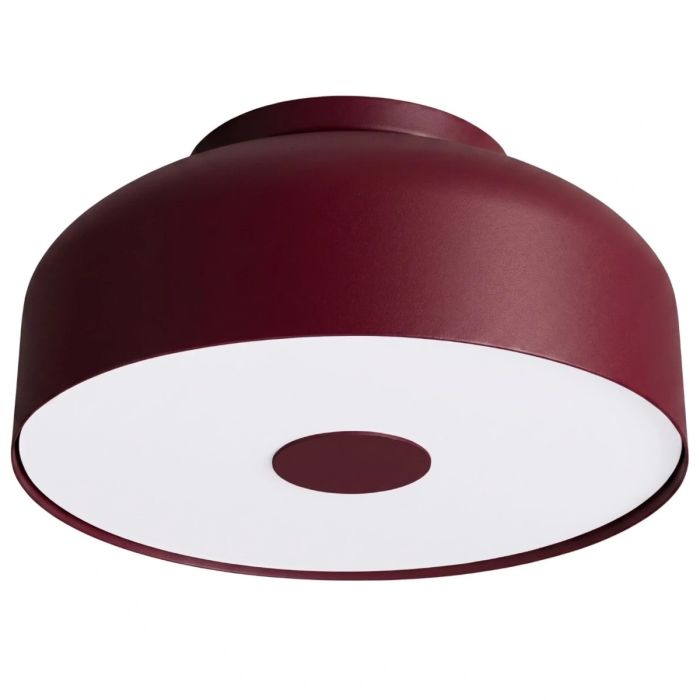 bordeauxrood kleurige metalen plafonnière van 30 cm in diameter met wit kunststof blender