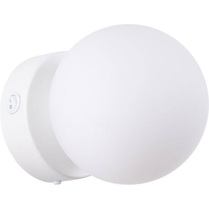 Sollux Yoli SL.1460 witte bolvormige wandlamp