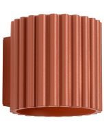 Sollux Aura oker rood geribbeld cilindervormige wandlamp van 10 cm in hoogte met een G9 lampje erin