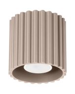 Sollux Aura taupe kleurig geribbeld cilindervormige plafondlamp van 10 cm in diameter met een GU10 lampje erin