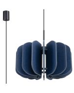 Sollux Mula marine blauwe hanglamp met een diameter van 45 cm en voorzien van zestien 25 cm hoge lamellen van vilt