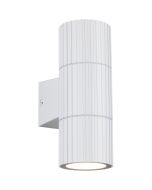 Trio Parana wit geribbelde cilindervormige wandlamp voor buiten van 11 cm hoog met GU10 spot naar beneden gericht