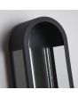 zijaanzicht zwarte buitenwandlamp van 51 cm hoog in de vorm van een abri met twee staande T32 30 cm hoge filament lampen
