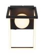 Bovenaanzicht Trio Arola zwarte wandlamp met metalen frame met LED rand en een wit glazen bol aan een metalen wandplaat met schakelaar en DIP schakelaar