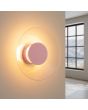 brandende roze ronde wandlamp van 28 cm in diameter met brede plexiglas rand en geïntegreerde LED voor licht langs de muur 