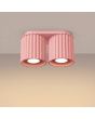 brandende roze dubbele geribbelde metalen plafondlamp met twee delen met een diameter van 10 cm en een GU10 led lamp naast elkaar