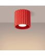 brandende rood geribbelde metalen plafondlamp met een diameter van 10 cm en een GU10 lampje