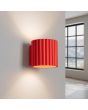 brandende rood geribbelde metalen wandlamp met een diameter van 10 cm en een G9 fitting