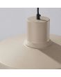 bovenaanzicht kap van de taupe kleurige metalen hanglamp Bilo van 35 cm in diameter