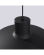 Detailfoto van de bovenzijde van de kap van de Sollux Bilo zwart metalen hanglamp met een ronde kap van 35 cm en 18 cm hoogte