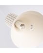 Binnenzijde kapje met fitting van de Sollux Estria beige hanglamp met drie pendels met geribbelde fittinghouder en een kegelvormige kapje met een diameter van 14cm