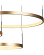 Searchlight Grace 20227-3GO detailfoto van de ringen van de hanglamp met zwarte plafondbalk en drie goudkleurige ringvormige kappen met LED aan de binnenzijde