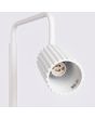 binnenzijde spotje met gu10 fitting van de witte vloerlamp Karbon van 160 cm hoog met een geribbeld spotje