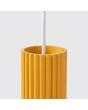 bovenzijde kapje van de geel geribbeld buisvormige hanglamp Karbon met een diameter van 65 mm en kaphoogte van 30 cm