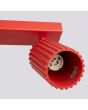 binnenzijde spotje met gu10 fitting van de rood geribbelde plafondspot Karbon met een lengte van 81 cm en vier spotjes