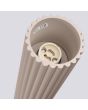 Detailfoto van de fitting van de Sollux Karbon taupe kleurige geribbelde cilindervormige plafondlamp van 20 cm hoog met een GU10 LED lamp