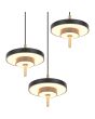 Detailfoto van de kappen van de Trio Keaton warm grijze hanglamp van 45cm in diameter met drie met dubbele schijf vormige kappen van 25 cm in diameter met geïntegreerde led