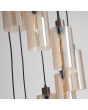 glas van de hanglamp met brons kleurige plafondplaat met een diameter van 40 cm en acht pendels met een kap van mat met helder gestreept amber kleurig glas met een diameter van 11cm