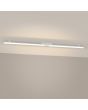 witte langwerpige plafondlamp Lagom van 181 cm lang met kort in het midden onderbroken brandende LED unit over de gehele lengte