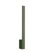 Smalle olijfgroene wandlamp Lahti van 70 cm lang met LED voor indirect licht
