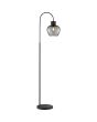 Brandende Brilliant Ligari zwarte vloerlamp van 164 cm hoog met bolvormige rookglazen kap van 23 cm in diameter