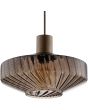 kap van de koffiebruine hanglamp met een geribbeld glazen kap met een diameter van 28 cm