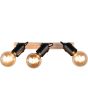Casalum Lynar plafondspot met houten bevestingsbalk van 42 cm lang en drie zwart metalen fittinghouders met brandende goudkleurige globelamp