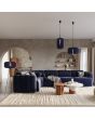 Sfeerfoto van Sollux Mula zwarte tripod van 134 cm hoog met een kap van 45 cm in diameter van zestien marine blauwe lamellen van vilt in een woonkamer met twee hanglampen uit dezelfde serie
