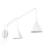 wit metalen wandlamp met twee zwenkarmen van respectievelijk 61 en 80 cm met beide en kantelbaar metalen kapje