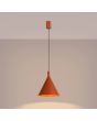 brandende okerrood metalen kegelvormige hanglamp met een diameter van 25 cm
