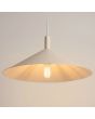 onderzijde kap van de beige metalen kegelvormige hanglamp met een diameter van 40 cm