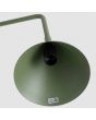 binnenzijde kapje met E14 fitting van de olijfgroen metalen tafellamp van 35 cm hoog met een draaibaar en kantelbaar metalen kegelvormig kapje