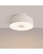 Brandende Sollux Omiq beige plafonnière met een diameter van 30 cm en een hoogte van 15 cm van metaal met een kunststof blender