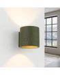 Brandende Sollux Orbis olijfgroen betonnen cilindervormige wandlamp van 10cm hoog met up en down licht