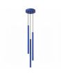 ultramarijn blauwe hanglamp met drie buisvormige kappen van 2,5 cm in diameter en 50 cm in hoogte