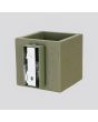 Bevestiging van de Sollux Quad olijf groene vierkante wandlamp van 10cm in doorsnede met up en down licht met een G9 fitting