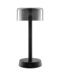Brilliant Razor zwarte oplaadbare tafellamp van 26 cm hoog met rond rookglazen kap van 12 cm in diameter