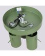 bevestiging van de saliegroen metalen plafondspot met ronde plafondplaat van 20 cm in diameter en met drie met staaf richtbare spotjes