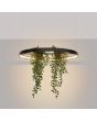 brandende zwarte cirkelvormige hanglamp met een diameter van 78 cm met LED in de ring en in het midden twee houders met planten