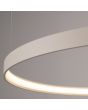 Detailfoto van de brandende LED ring van de Hanglamp Rio beige cirkelvormige hanglamp met een diameter van 110 cm en geïntegreerde LED aan de binnenzijde van de ring