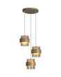 Brandende Searchlight Royal hanglamp van 42cm in diameter met zandkleurige ronde plafondplaat en drie pendels zandkleurige metalen band om een cilindervormig amberkleurig ribbelglazen kap