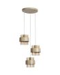 Searchlight Royal hanglamp van 42cm in diameter met zandkleurige ronde plafondplaat en drie pendels zandkleurige metalen band om een cilindervormig amberkleurig ribbelglazen kap