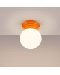 Brandende Sollux Zori oranje badkamerlamp voor wand of plafondmontage met een wit glazen bol van 12 cm in diameter