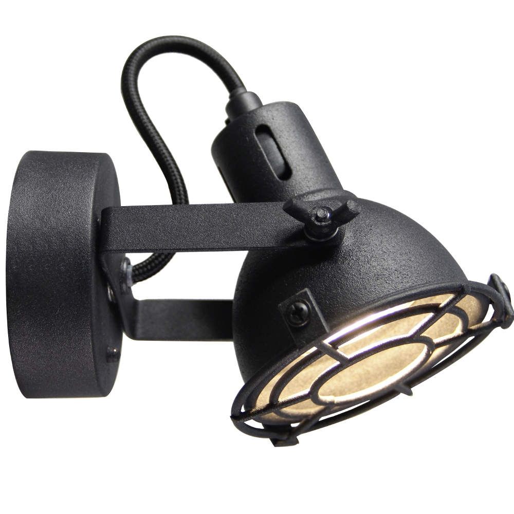 Zwart metalen wandspotje met rooster voor de GU10 lamp en zwart strijkijzersnoer